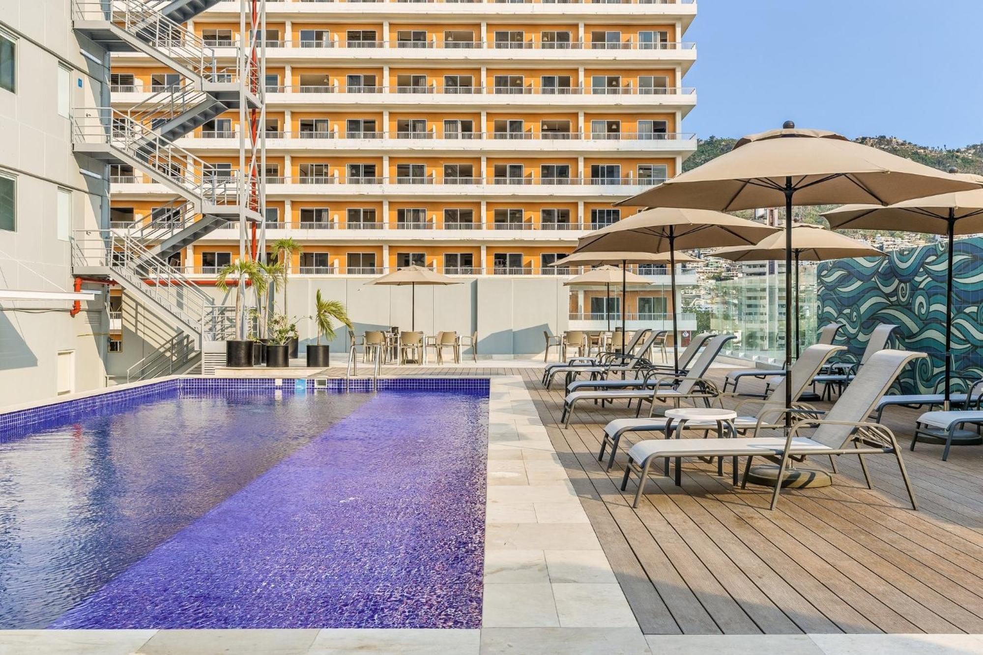 Hotel One Acapulco Costera Exterior foto